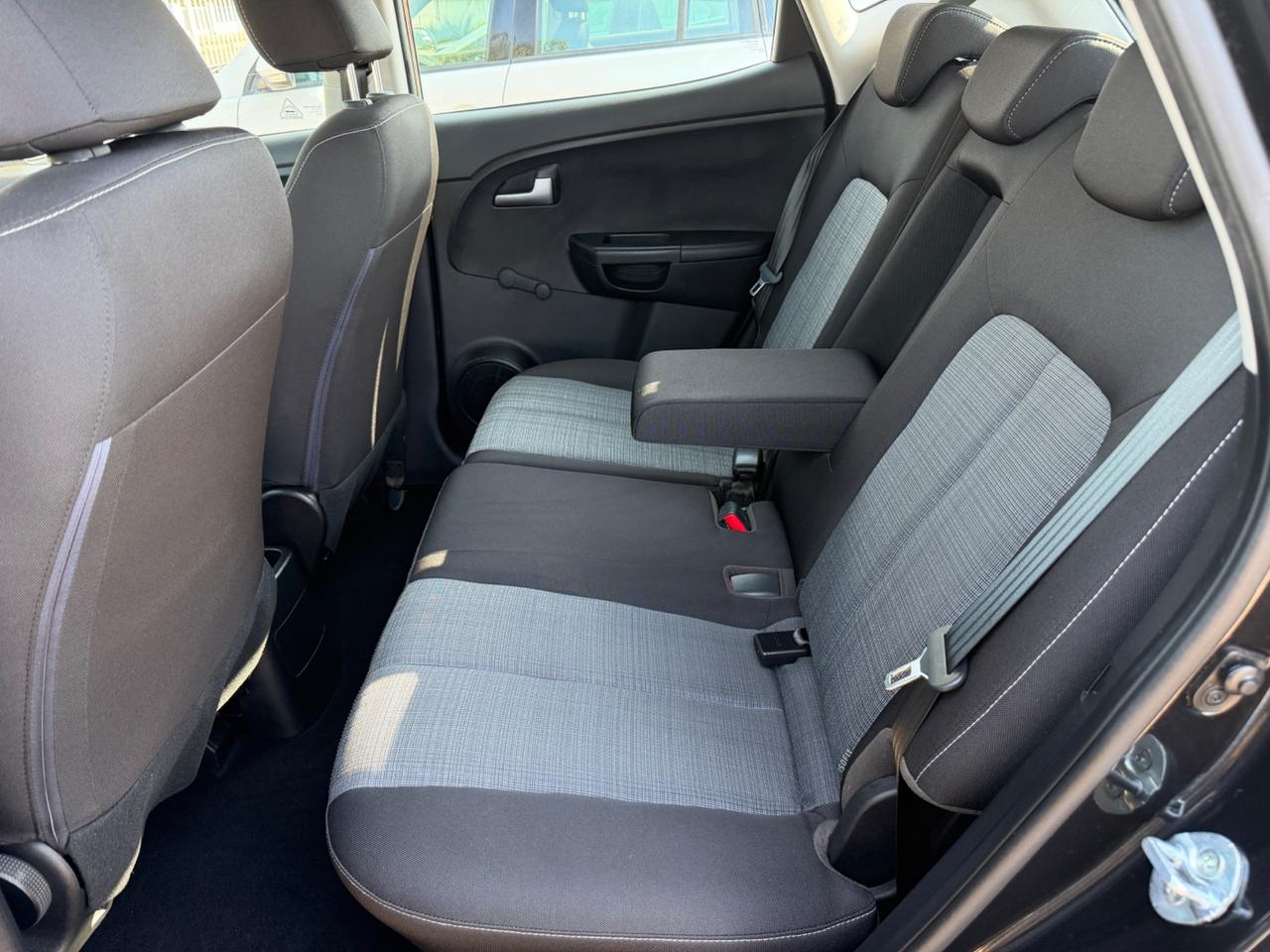 Kia Venga 1.4 CRDi 90CV Cool Crossover