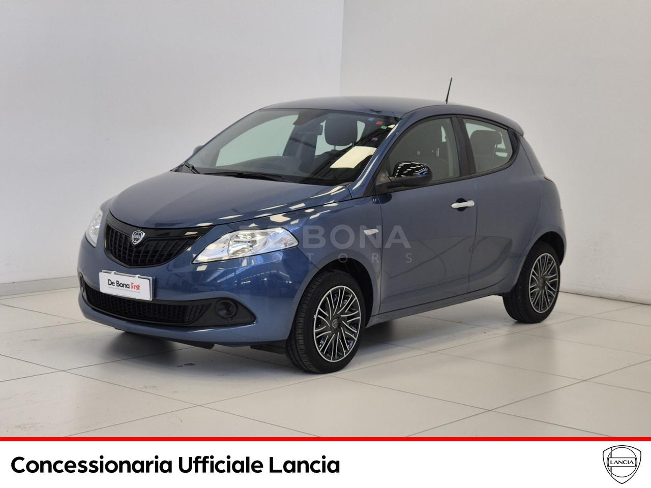 Lancia Ypsilon 1.0 firefly hybrid silver s&s 70cv 5p.ti