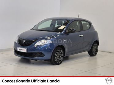 Lancia Ypsilon 1.0 firefly hybrid silver s&s 70cv 5p.ti