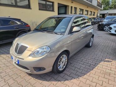 LANCIA Ypsilon 1.2 Oro