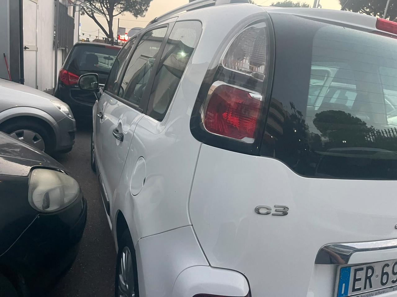 Citroen C3 Picasso 1.6 HDi 90 Exclusive