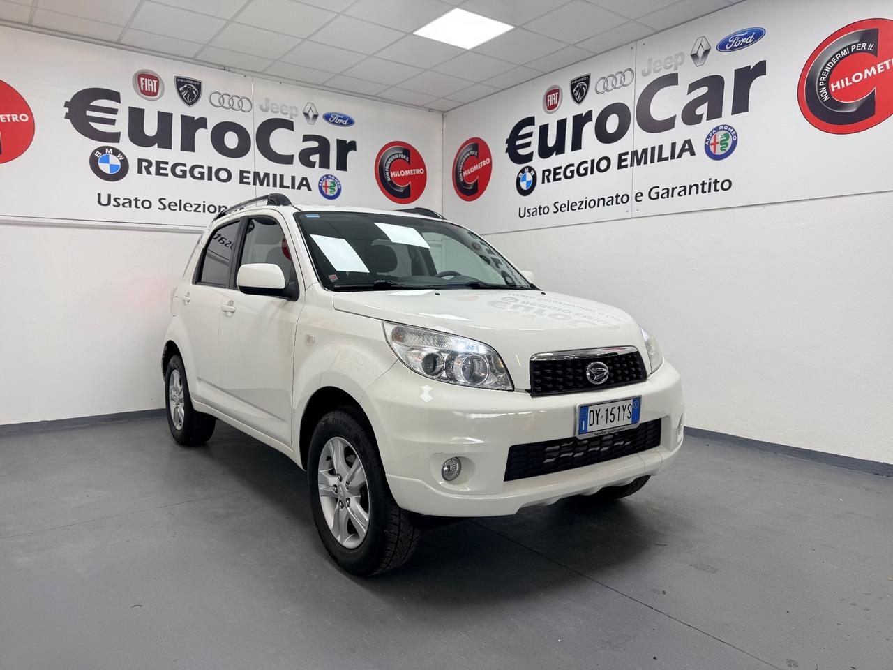 Daihatsu Terios 1.5 4WD B You O/F Green Powered 06/2010 NEOPATENTATI