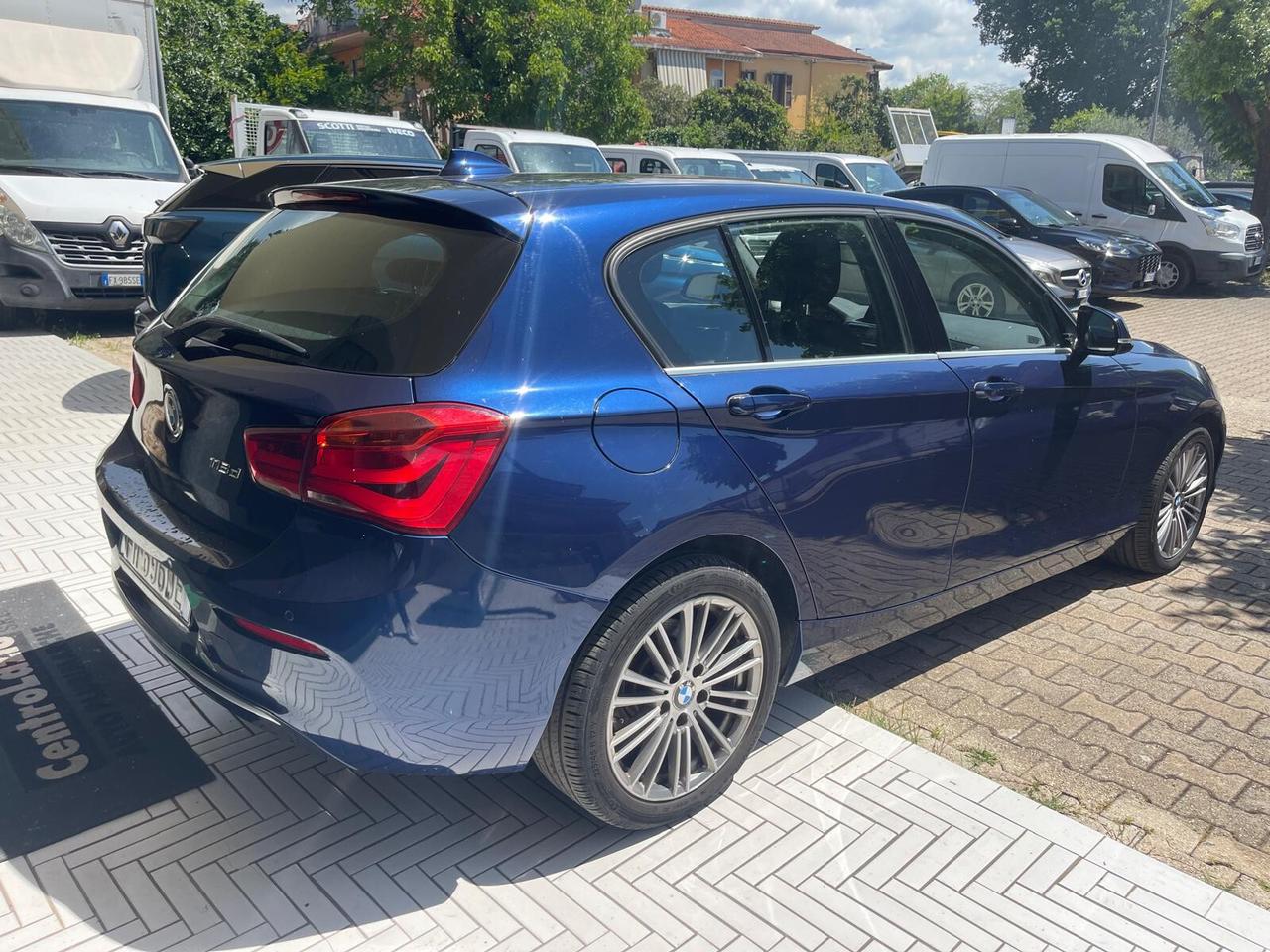 Bmw 116 116d 5p. Urban