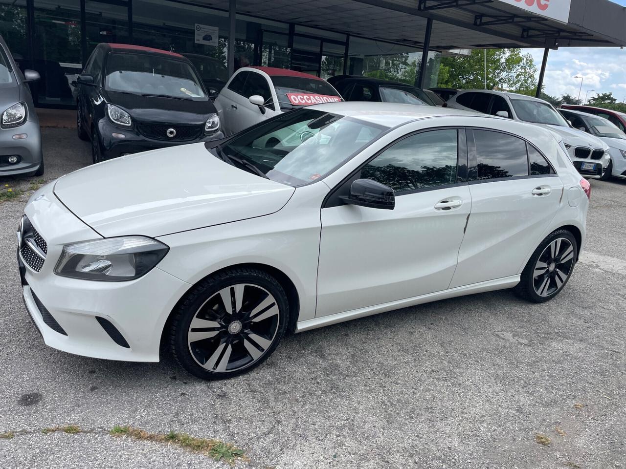 Mercedes-benz A 180 A 180 d Automatic Sport