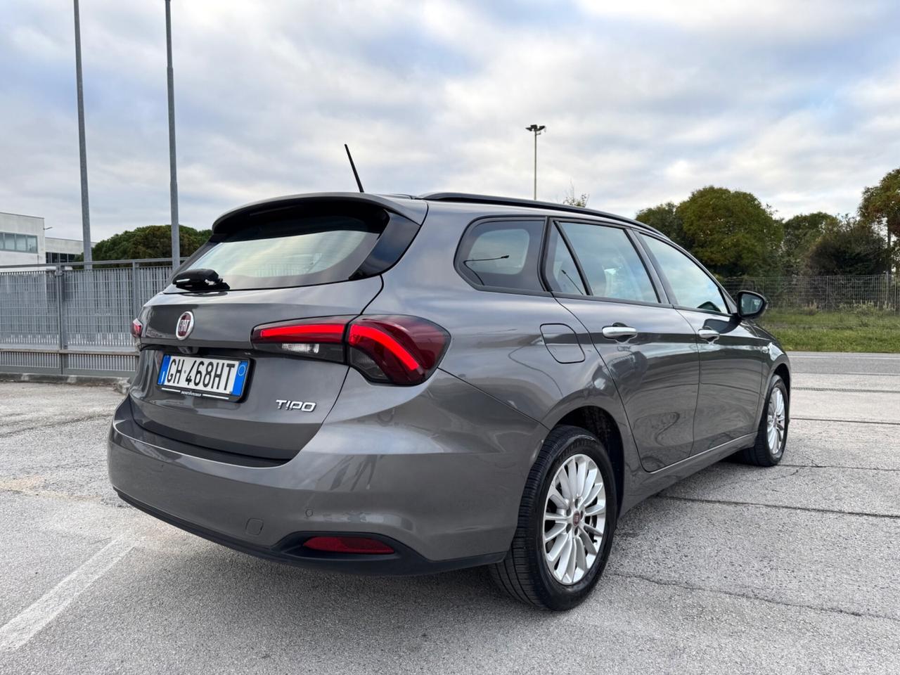 FIAT TIPO 1.6 Mjt 130Cv S.W. - Led Navi