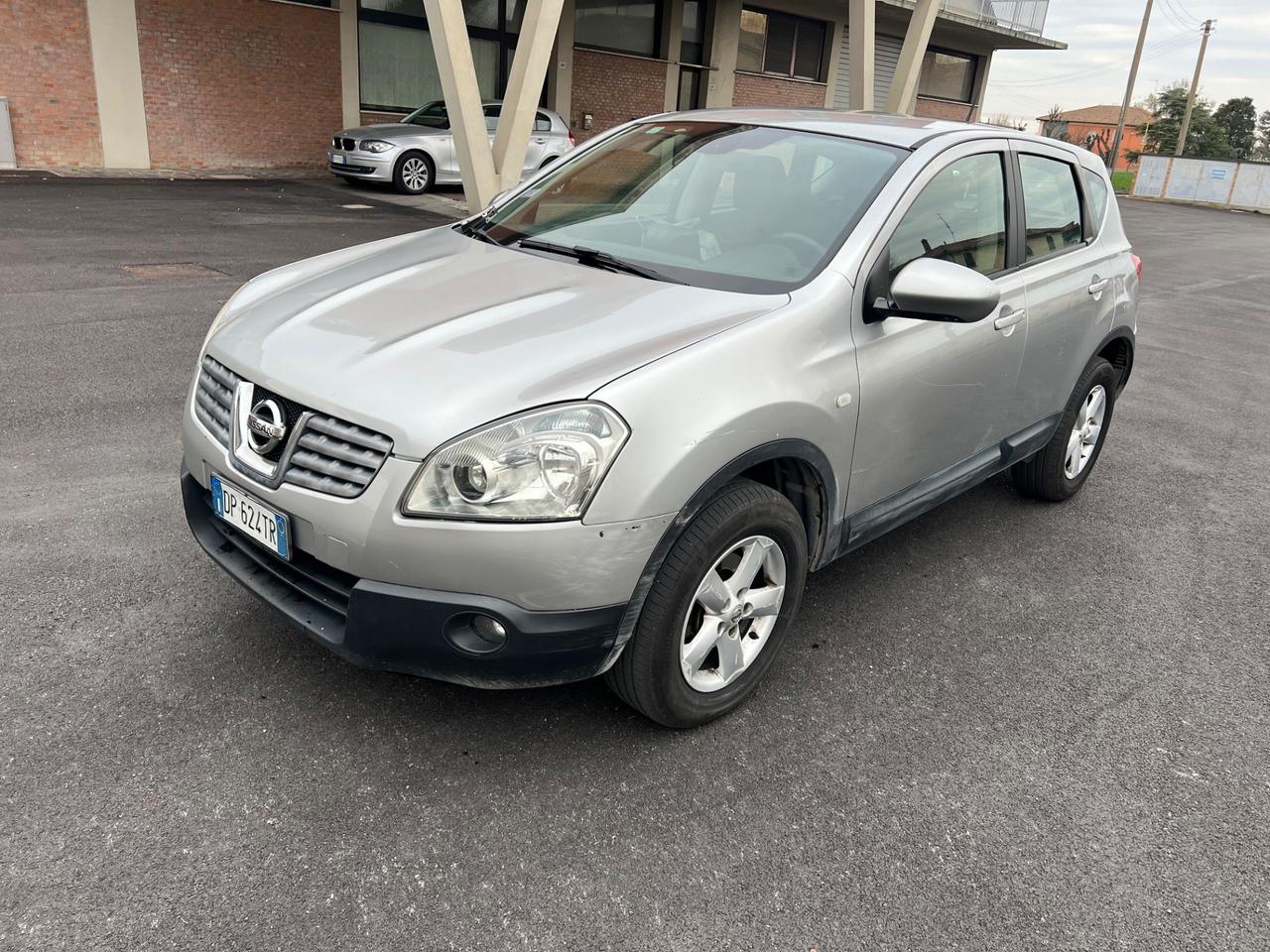 Nissan Qashqai 2.0 dCi DPF 4WD Tekna