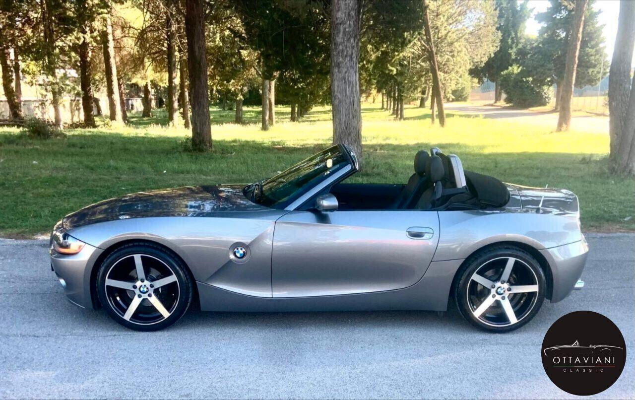 Bmw Z4 "solo 58000km" pari al NUOVO