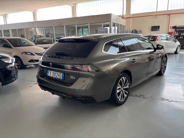 Peugeot 508 BlueHDi 130CV Stop&Start EAT8 SW Allure