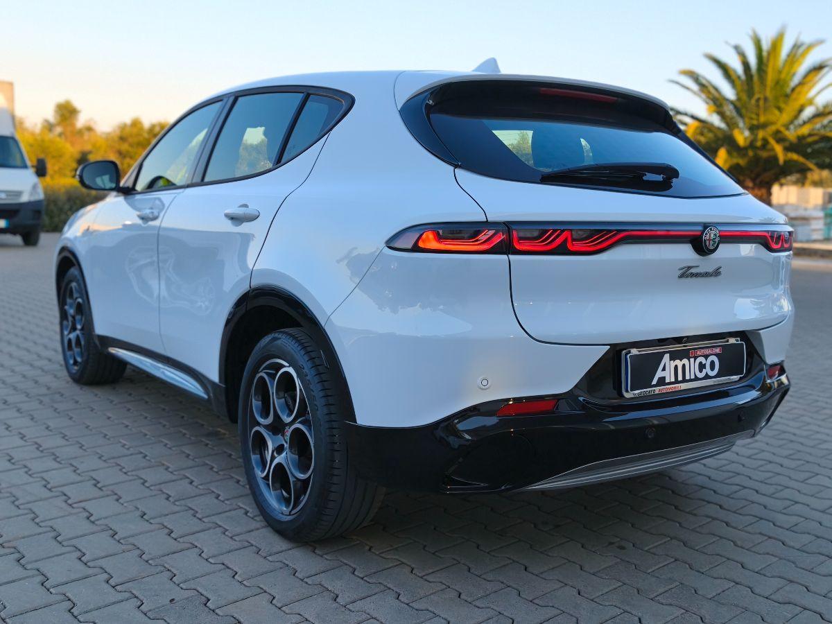 ALFA ROMEO Tonale 1.6 diesel 130 CV TCT6 Ti Luci ambient