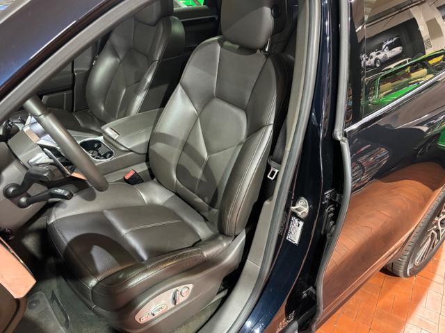 PORSCHE Cayenne 3.0 DIESEL TETTO TAGLIANDI PORSCHE