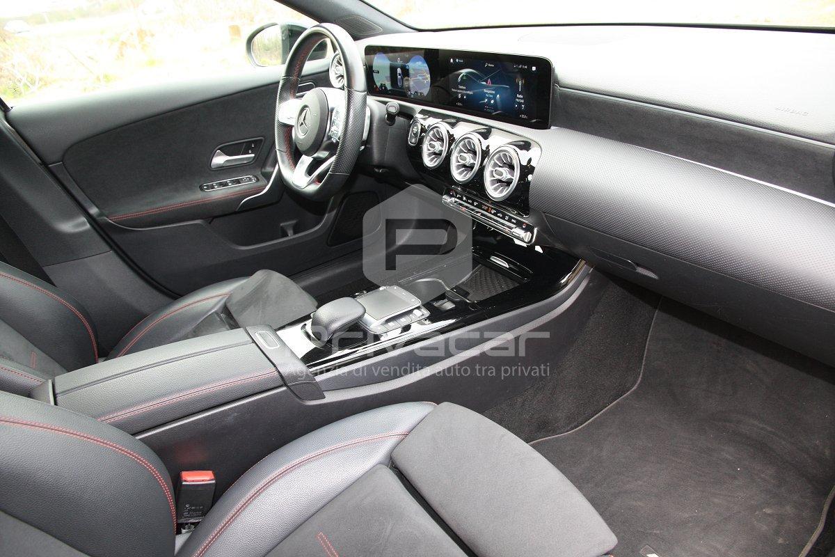 MERCEDES A 180 d Automatic Premium