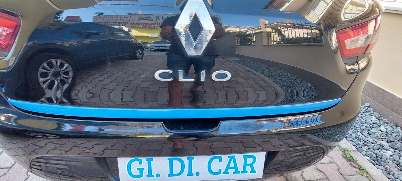 CLIO 1.2 GPL SCADENZA 2034 NAVIGATORE TELEFONO FULL X NEOPATENTATI 75 CV IMPECCABILE