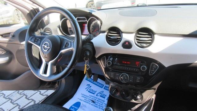 Opel Adam 1.4 87 CV GPL Tech Jam