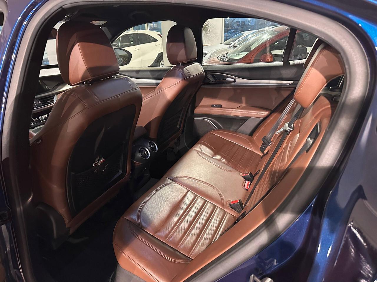 Alfa Romeo Stelvio 2.2 T 210CV AT8 Q4 Lusso