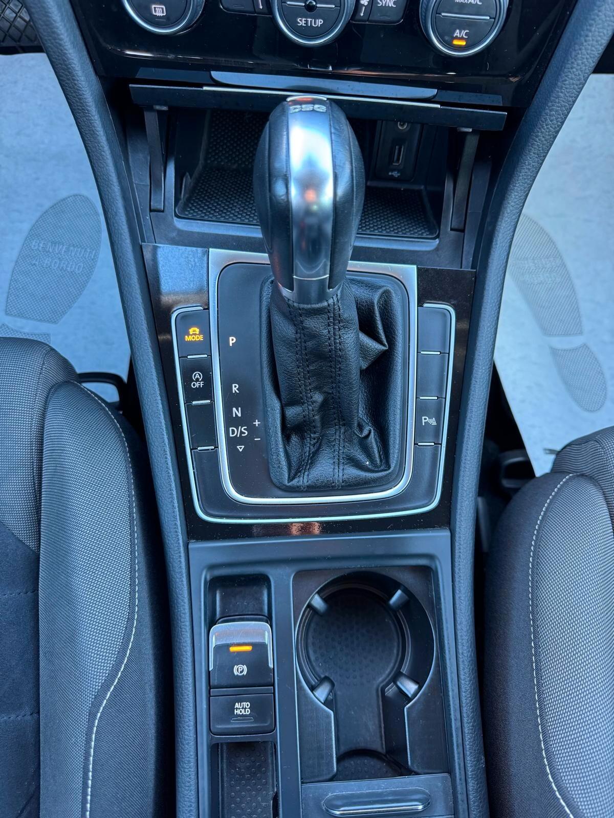 Volkswagen Golf 7 1.6 TDI 105CV DSG 5P HIGHLINE BMT 2014