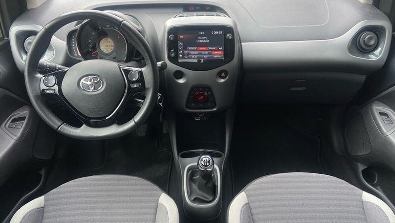 Toyota Aygo 1.0 VVT-i 72 CV 5 porte x-play