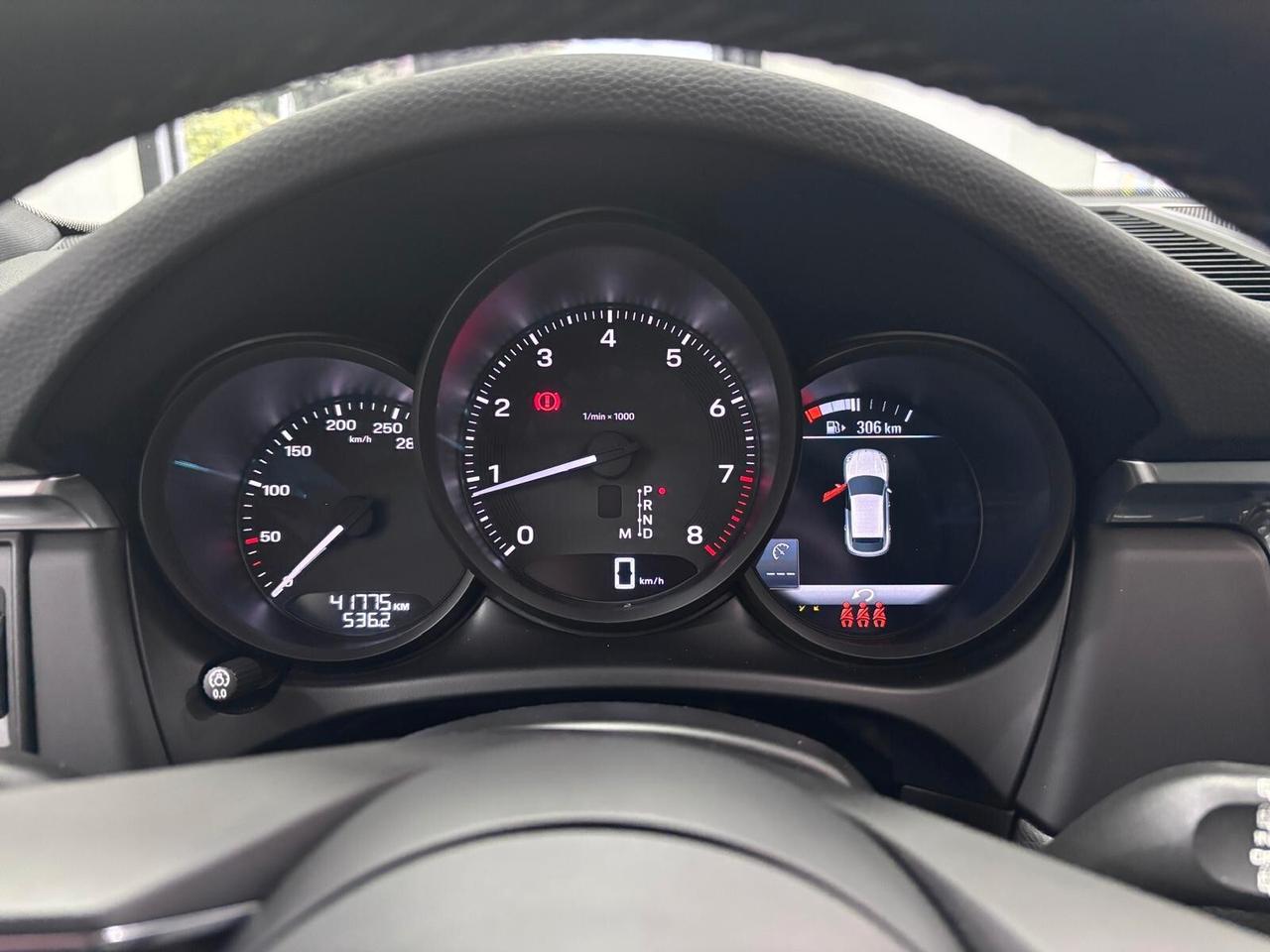 PORSCHE MACAN 2.0 265CV TETTO-NAVI-RETRO