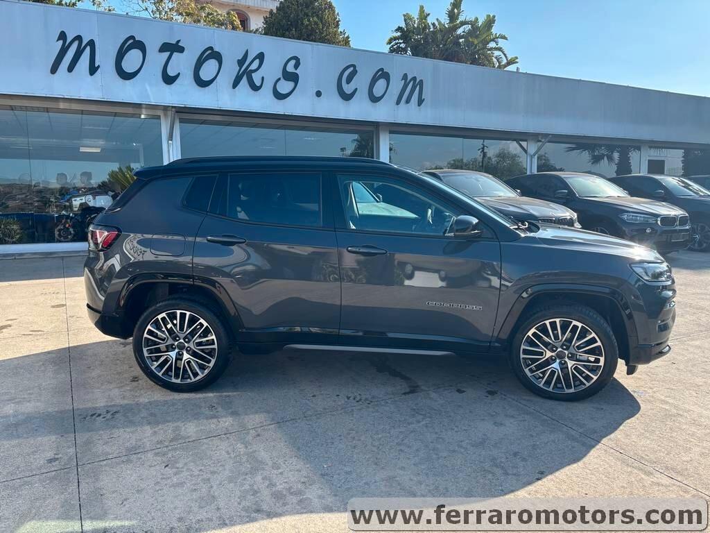 Jeep Compass Summit Km 0 a 329 euro al mese senza anticipo IVA ESPOSTA