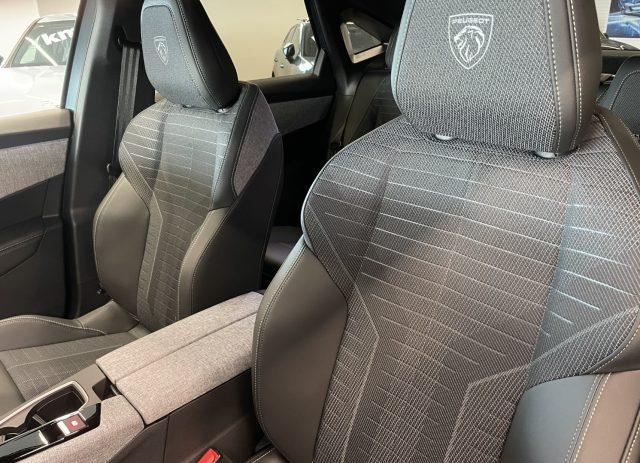 PEUGEOT 3008 1.2 Hybrid 145 e-DCS6 GT Pack Plus KM0 MY26