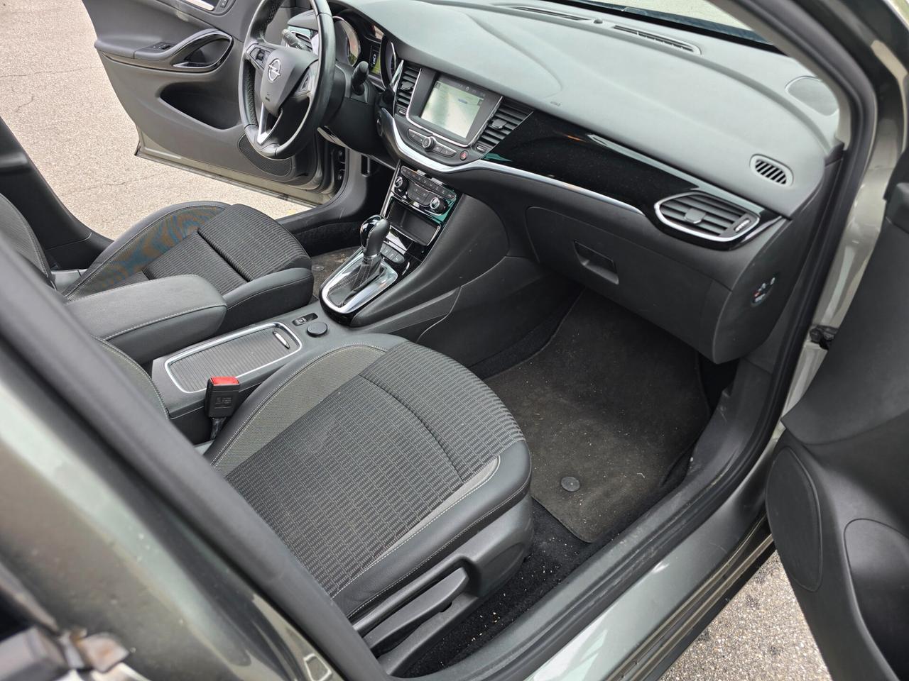Opel Astra 1.5 CDTI 122 CV S&S AT9 Sports Tourer Business Eleg.