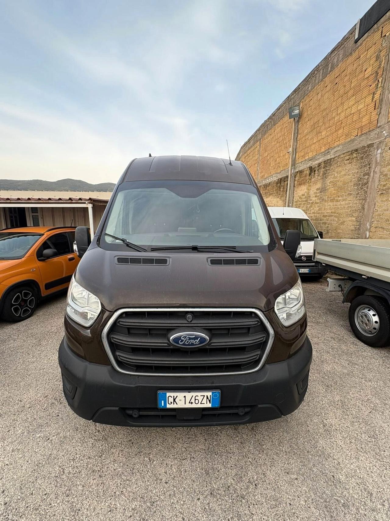 Ford Transit 2.0cc 130CV L3 H3 scaffali