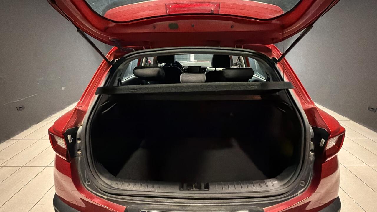 KIA STONIC DEL 2019 1000 BENZINA 120 CV