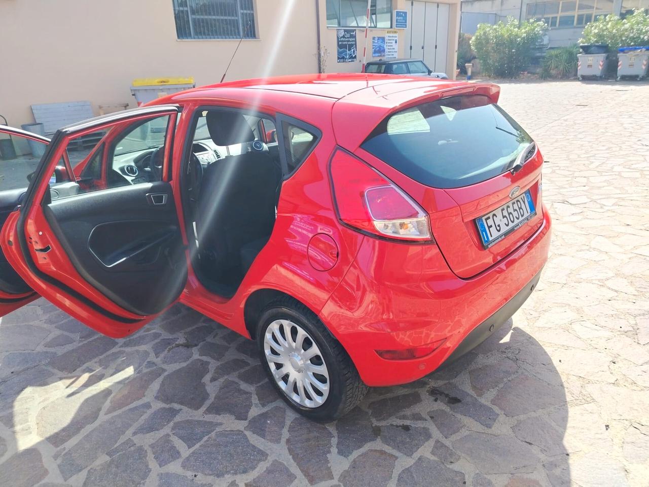 Ford Fiesta 1.4 5 porte Bz.- GPL Business