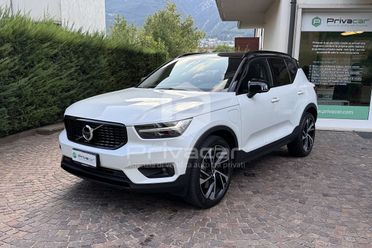 VOLVO XC40 T5 Recharge Plug-in Hybrid R-design