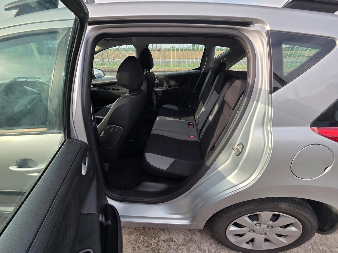 Peugeot 207 1.6 HDi 90CV 5p. XS