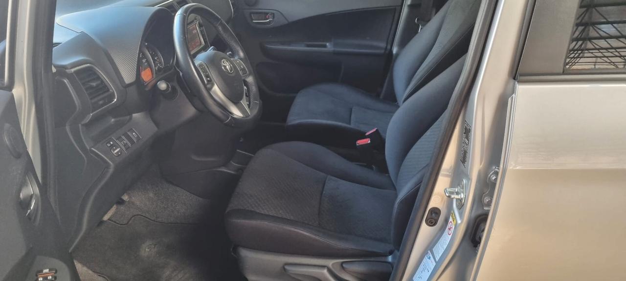 Toyota Verso-S 1.3 CVT Active