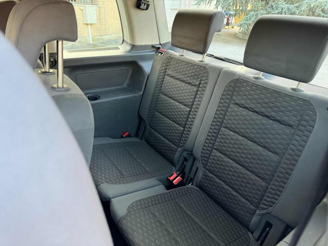 VOLKSWAGEN Touran 2.0TDI Highline senza nessun lavoro da fare