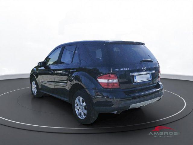 MERCEDES-BENZ ML 320 320 CDI Chrome MOTORE ROTTO - PER OPERATORI DEL S