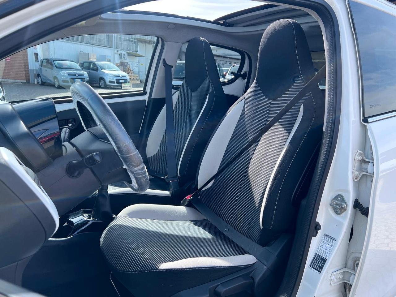 Peugeot 108 PureTech 82 5 porte Allure TOP!