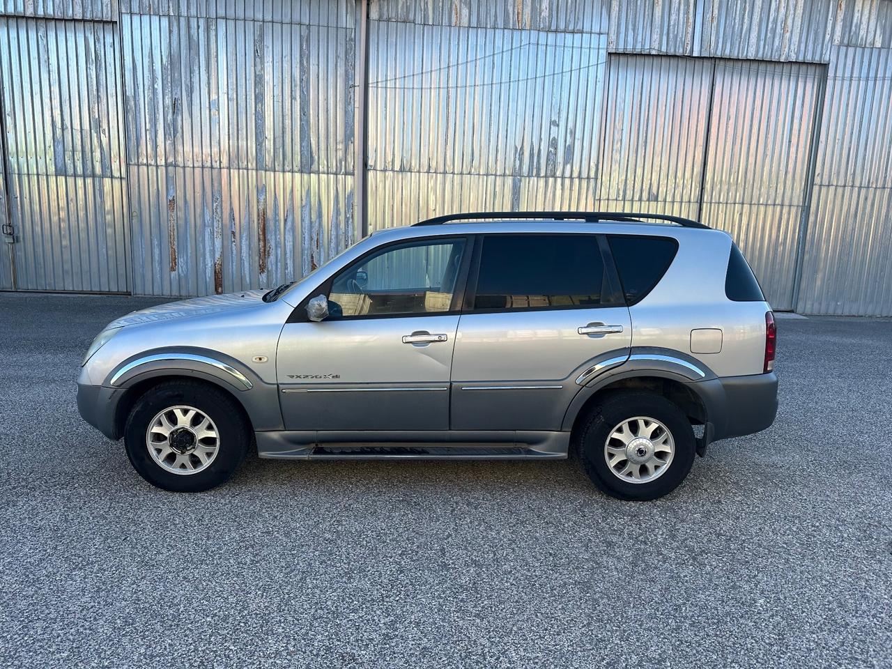 Ssangyong REXTON 2.7 XDi cat Premium 2 TOD