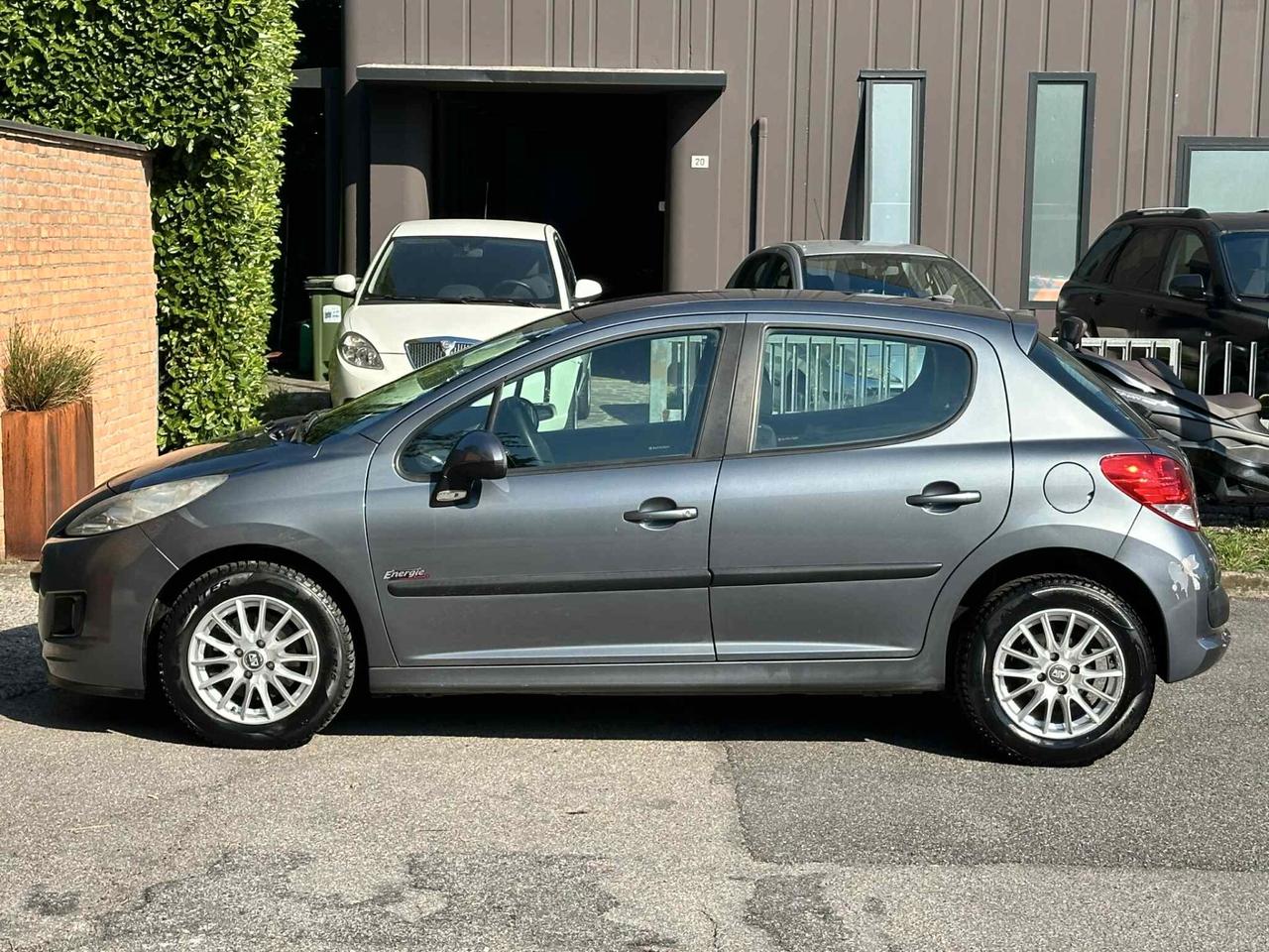 Peugeot 207 1.4 VTi 95CV 5p-89.000km-Garanzia-2010