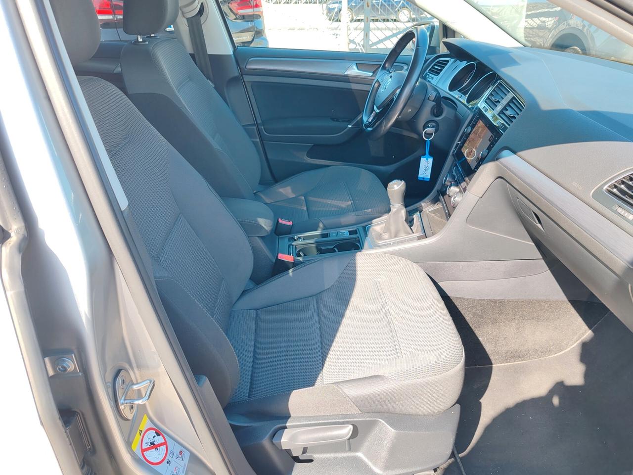 Volkswagen Golf 1.6 TDI Business BlueMotion Tech