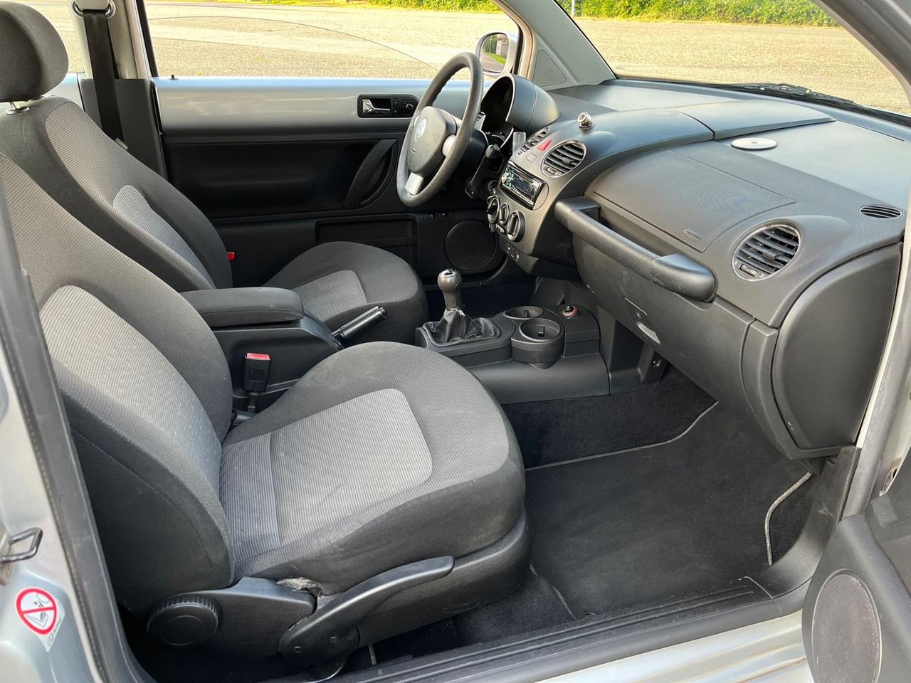 Volkswagen New Beetle 1.9 TDI 105CV ok neopatentati