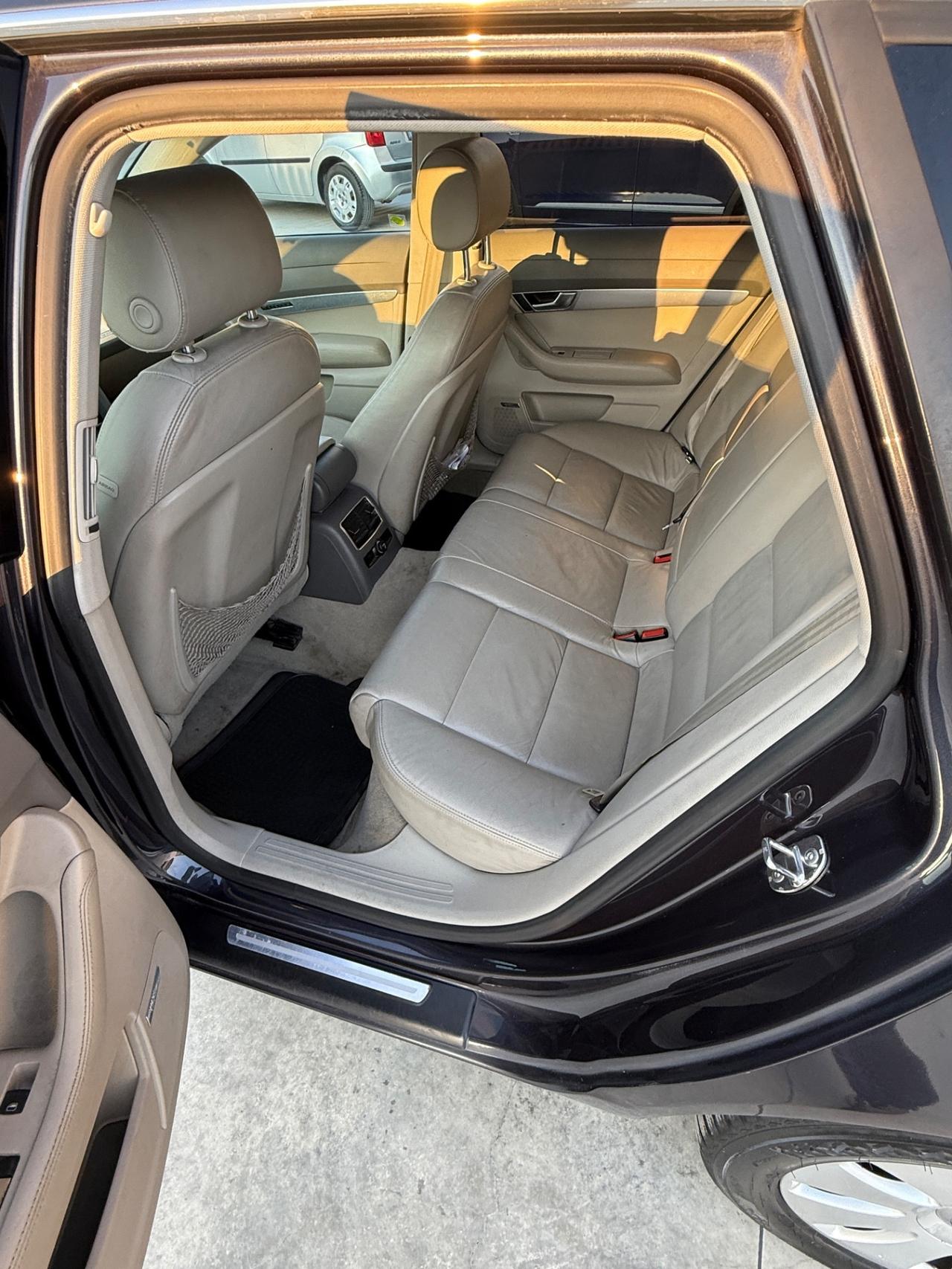 Audi A6 2.7 V6 TDI 190CV F.AP quattro tiptronic Limited Edition