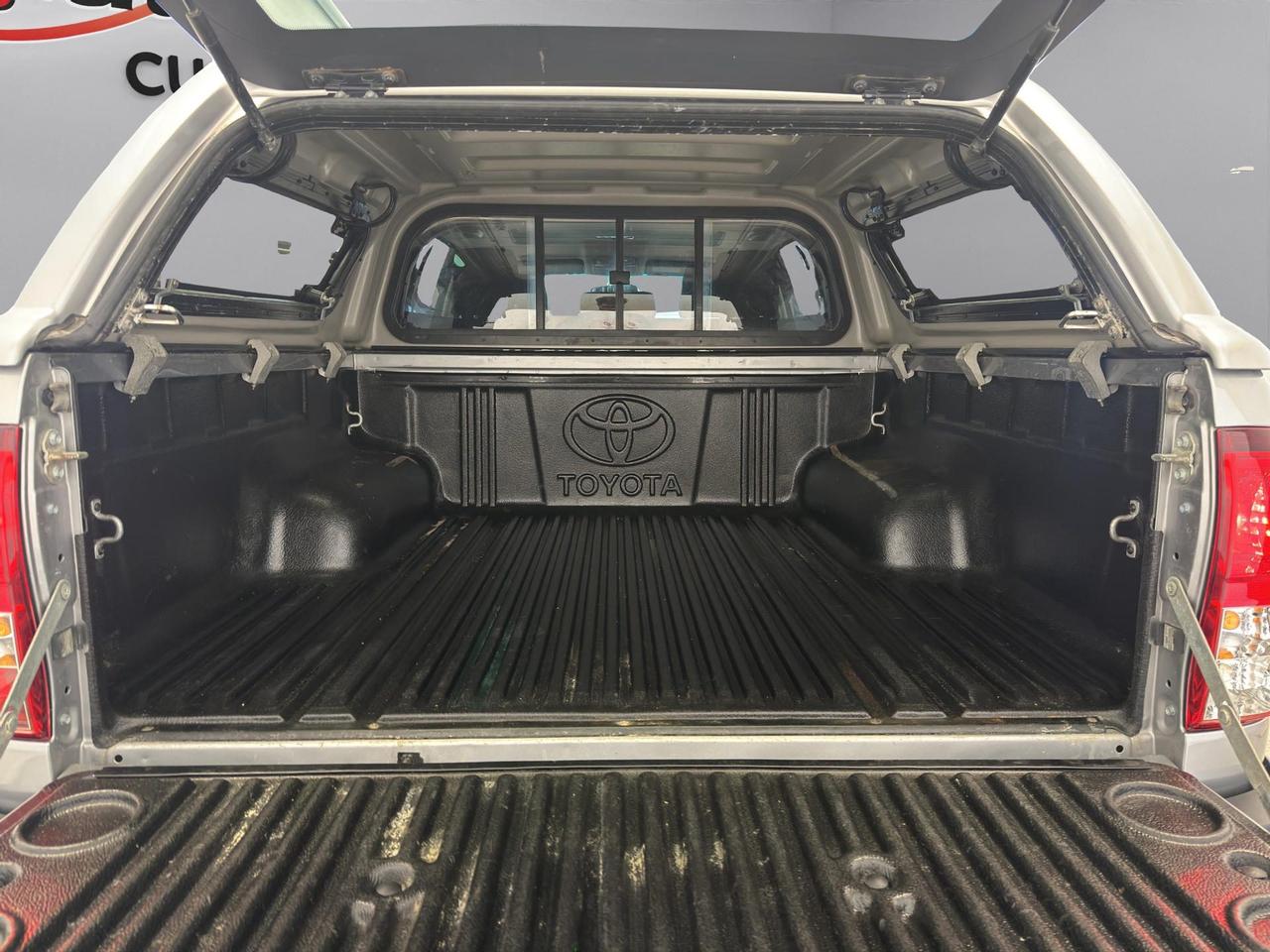 Toyota Hilux 2.4 d-4d DC 4x4 Lounge