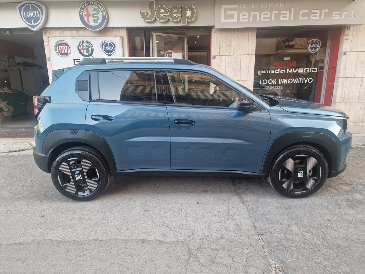 Fiat Grande Panda 1.2 Hybrid 110 CV S&S La Prima