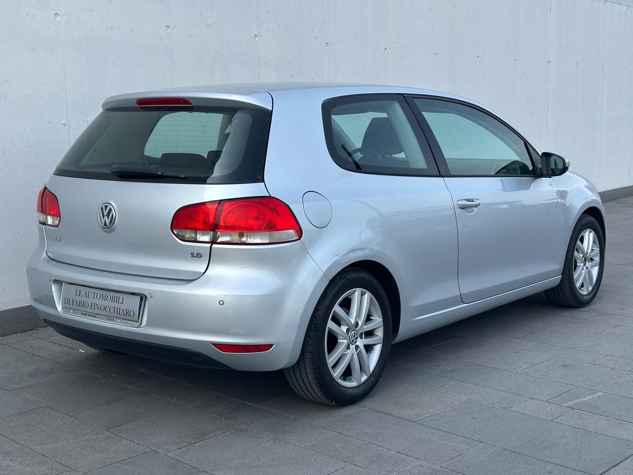 Volkswagen Golf 1.6 3p. Comfortline