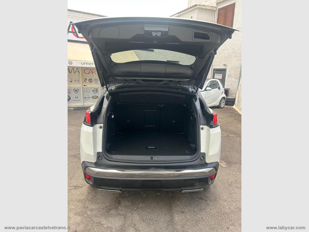 PEUGEOT 3008 BlueHDi 130 S&S EAT8 GT Line AUTOCARRO N1