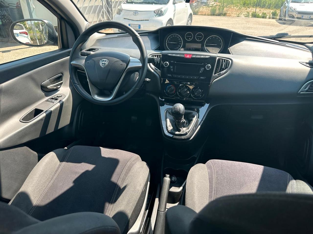 Lancia Ypsilon 1.2 Benzina