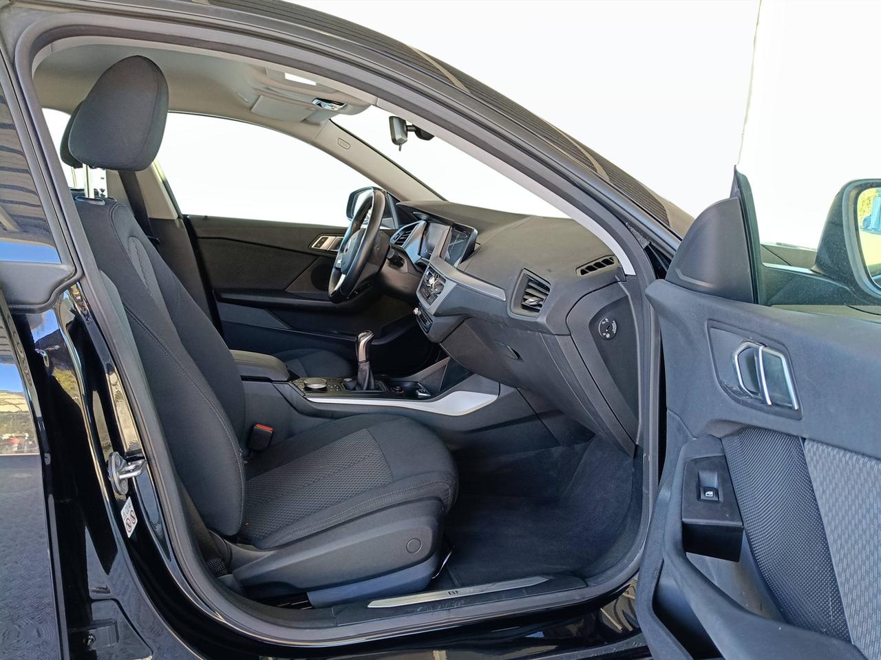 BMW Serie 2 F44 Gran Coupe - 218i Gran Coupe Business Advantage