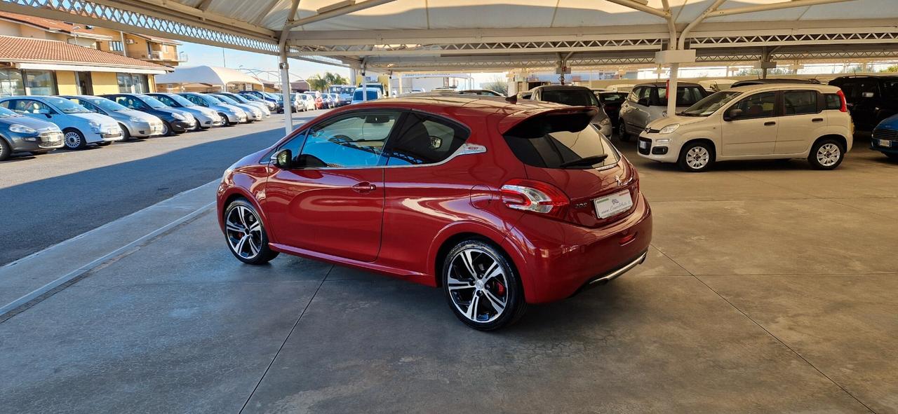 Peugeot 208 GTi 1.6 THP 200cv