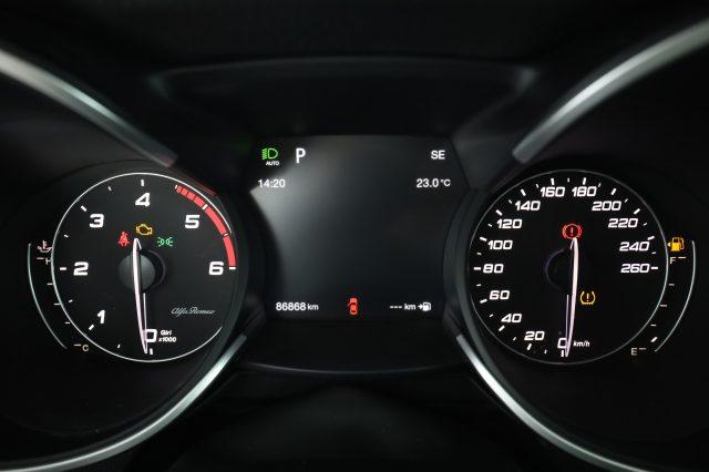 ALFA ROMEO Stelvio Stelvio 2.2 Turbodiesel 210 CV AT8 Q4 Executive