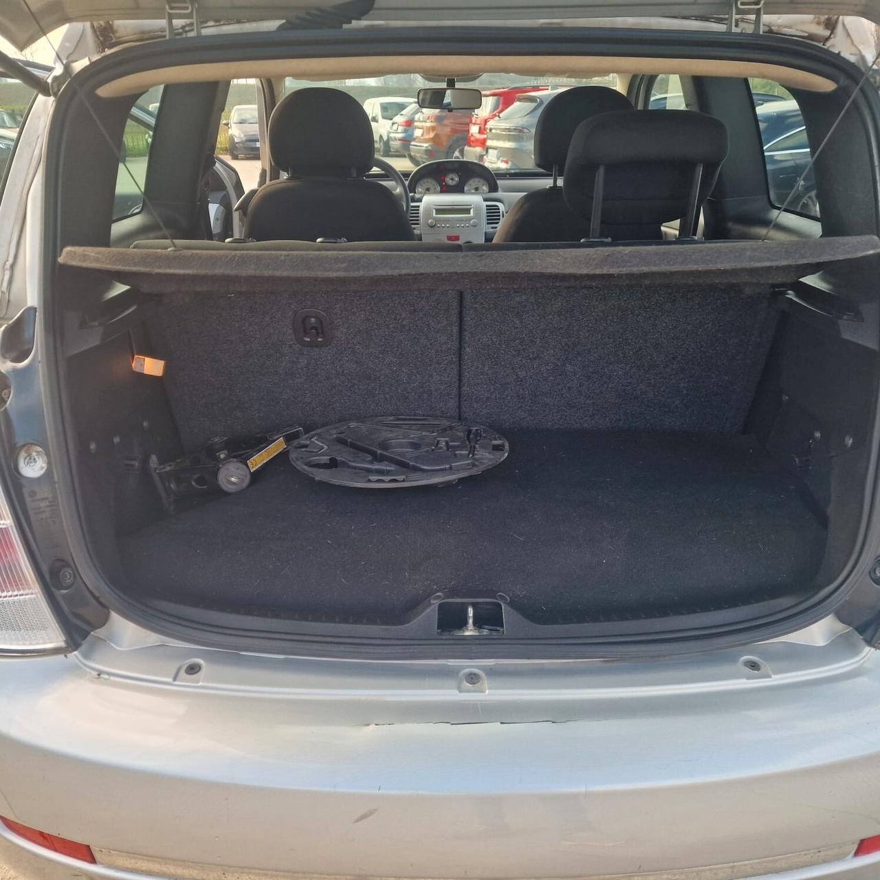 Lancia Ypsilon II 1.2 8v Platino METANO