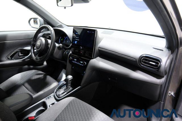 TOYOTA Yaris Cross 1.5 HYBRID 5PORTE E-CVT TREND FULL LED