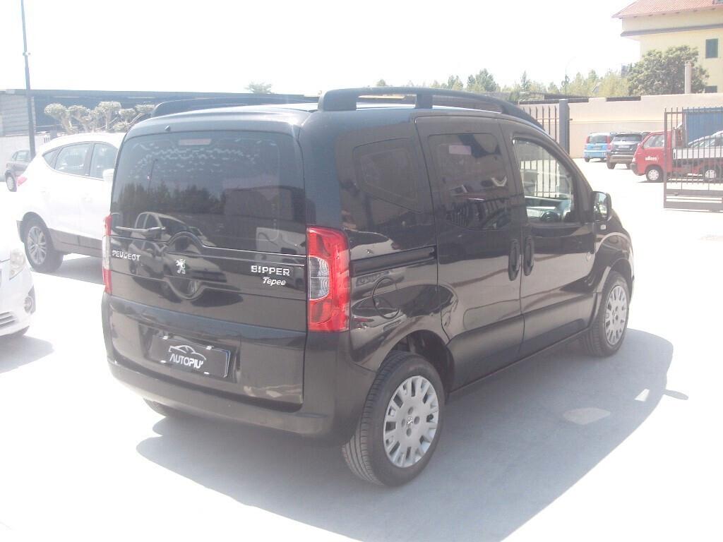 Peugeot Bipper Tepee 1.3 HDi 75 Outdoor 2013