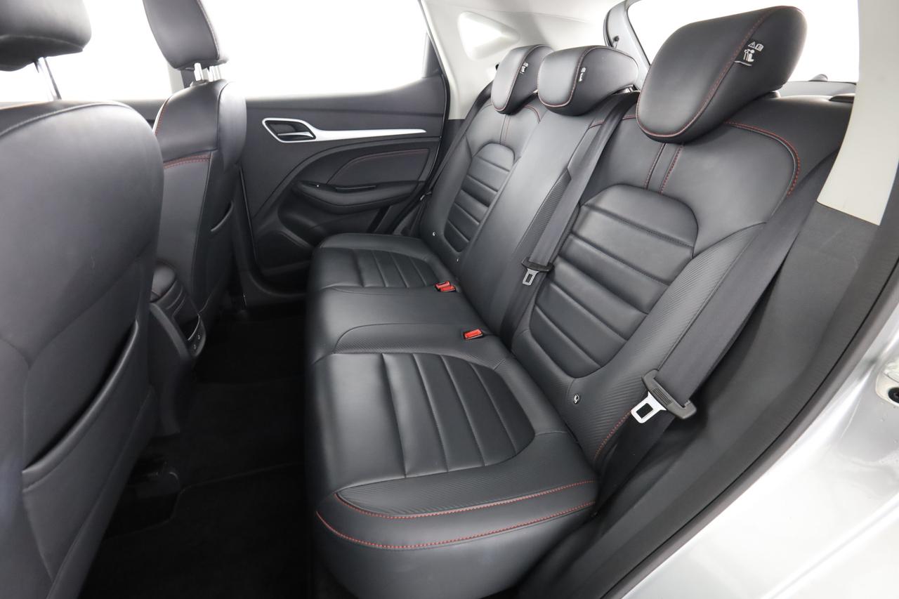 MG ZS (2021-->) ZS 1.0T-GDI aut. Luxury